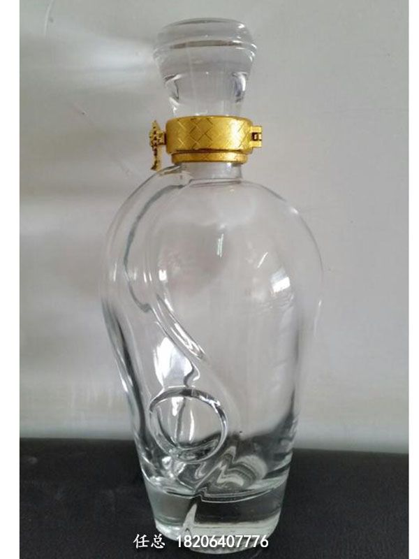 晶白玻璃瓶